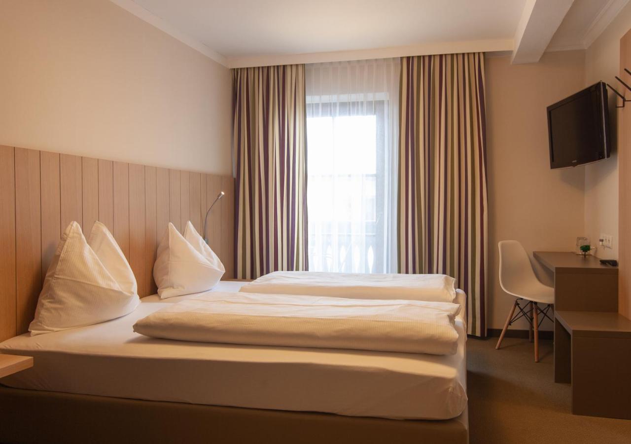 Neuwirt - Boutiquehotel & Wirtshaus Bad Vigaun Dış mekan fotoğraf