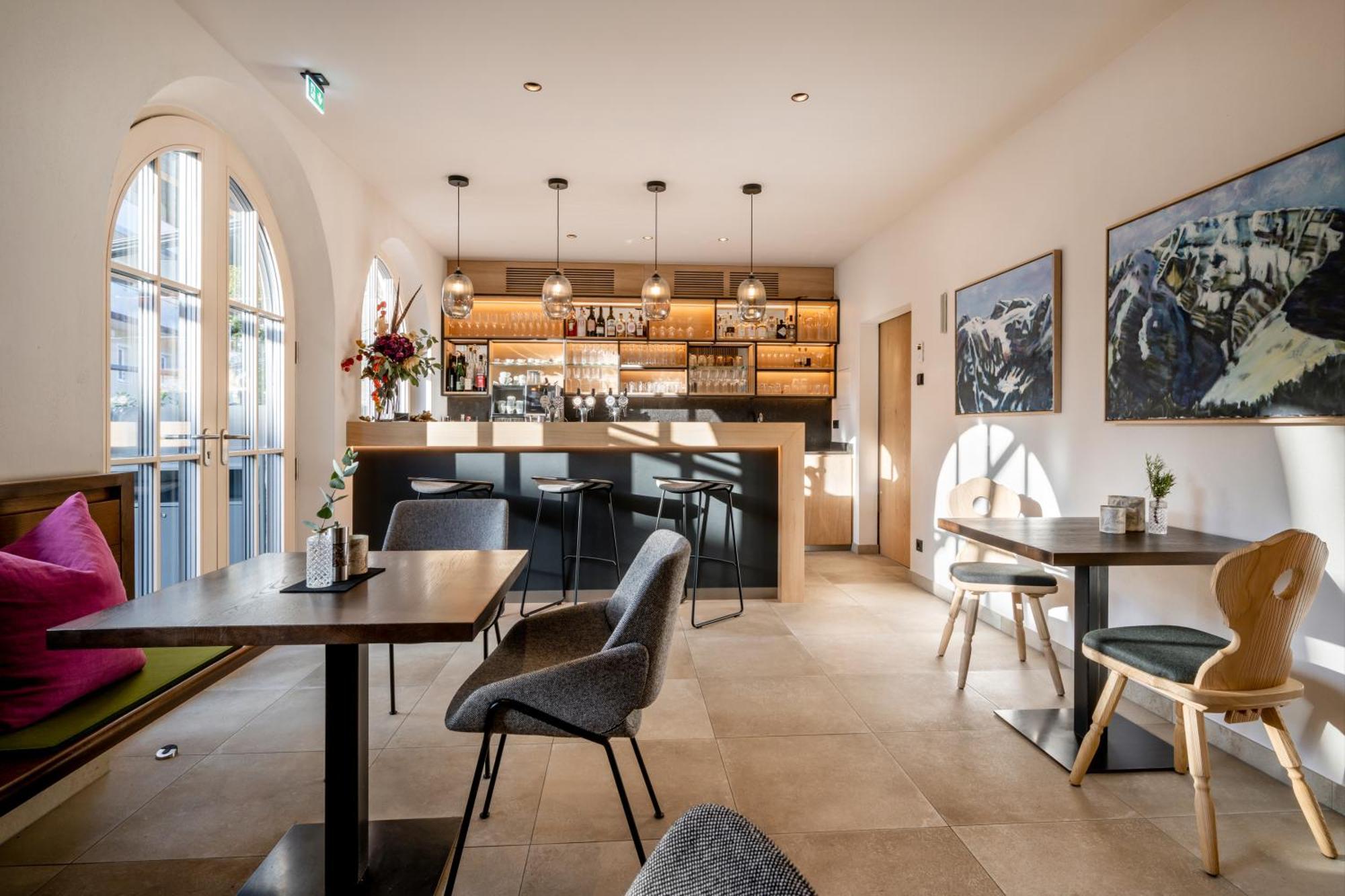 Neuwirt - Boutiquehotel & Wirtshaus Bad Vigaun Dış mekan fotoğraf